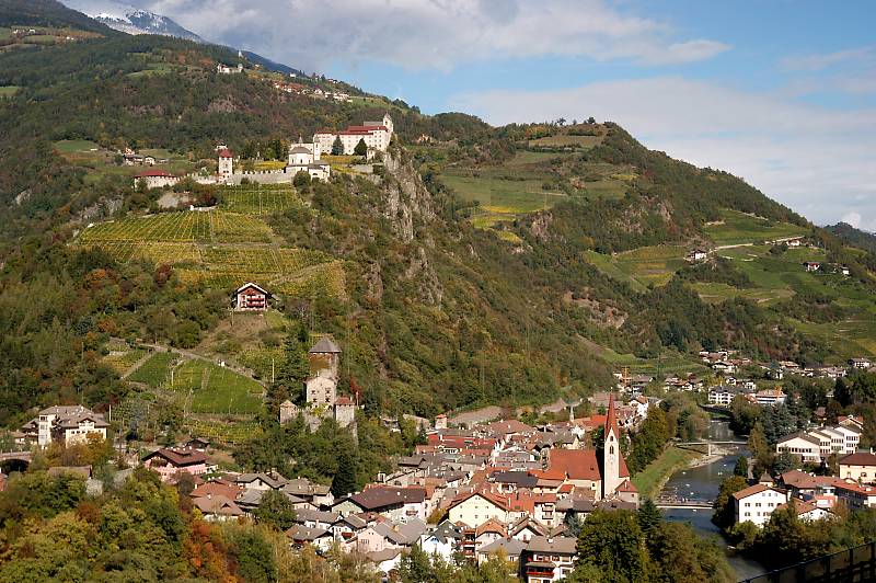 Bild:Klausen (Ort - Klausen).jpg