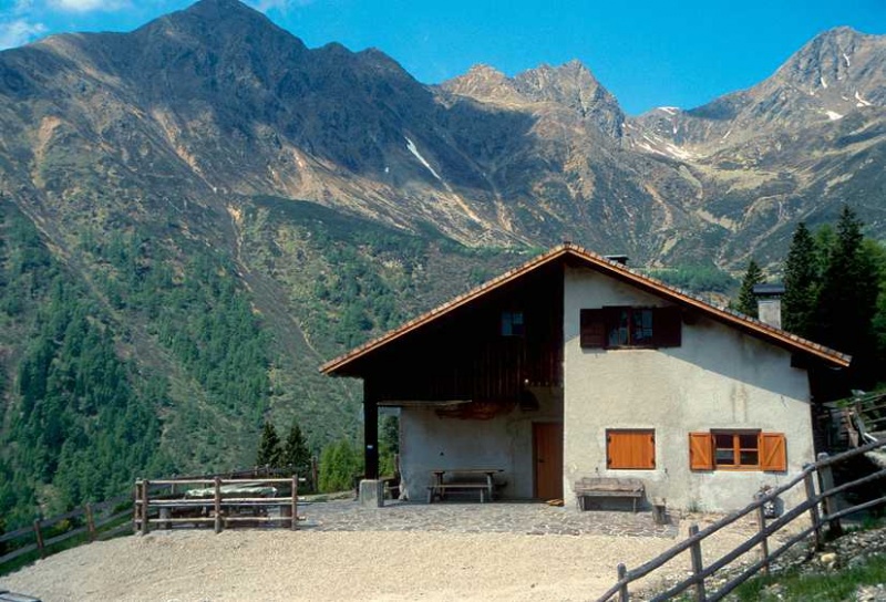 Bild:Rawauer Alm (Alm - Proveis).jpg