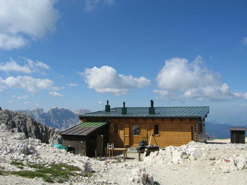 Bild:Santnerpasshütte (Schutzhütte - Tiers).jpg