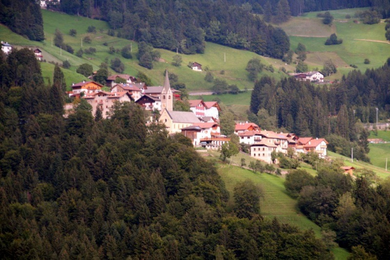 Bild:Laurein (Ort - Laurein).jpg